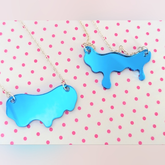 Mirror Drip Necklace + Matching Studs | Hypoallergenic - Picture 17 of 17